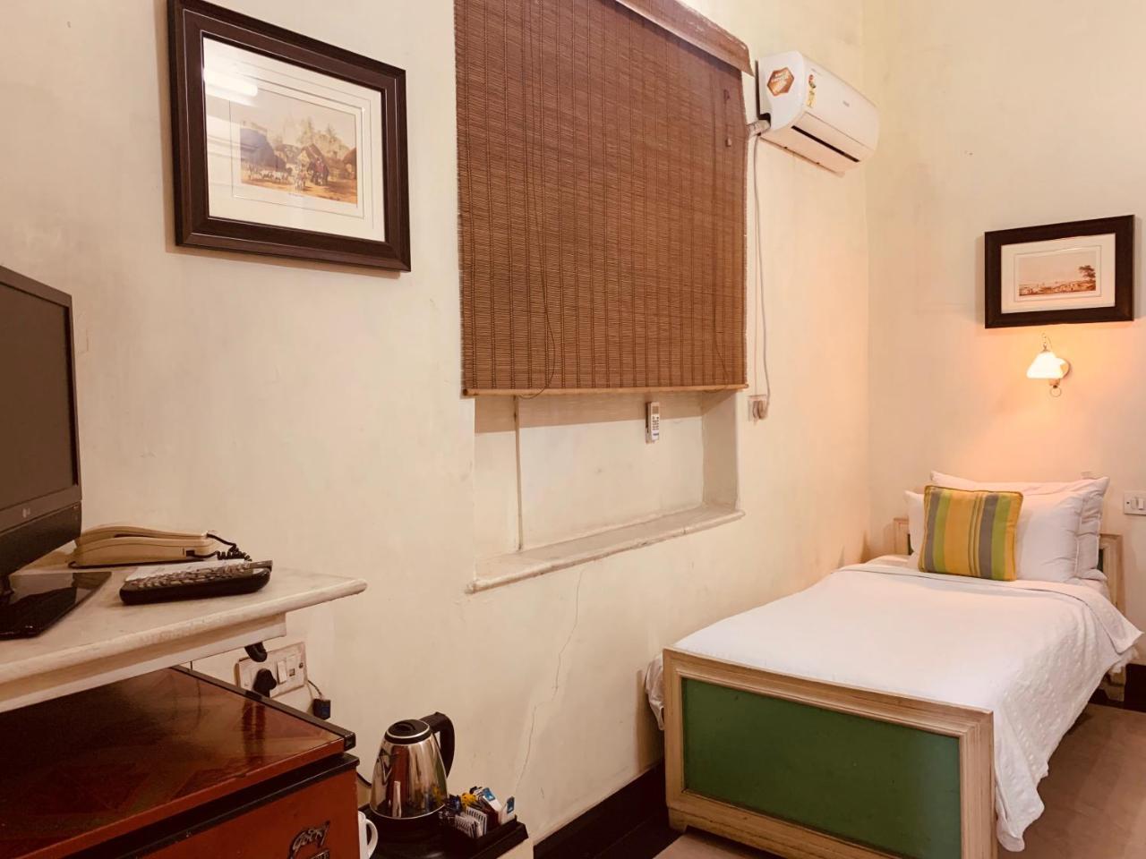 The Elgin Fairlawn, Kolkata Ξενοδοχείο Εξωτερικό φωτογραφία